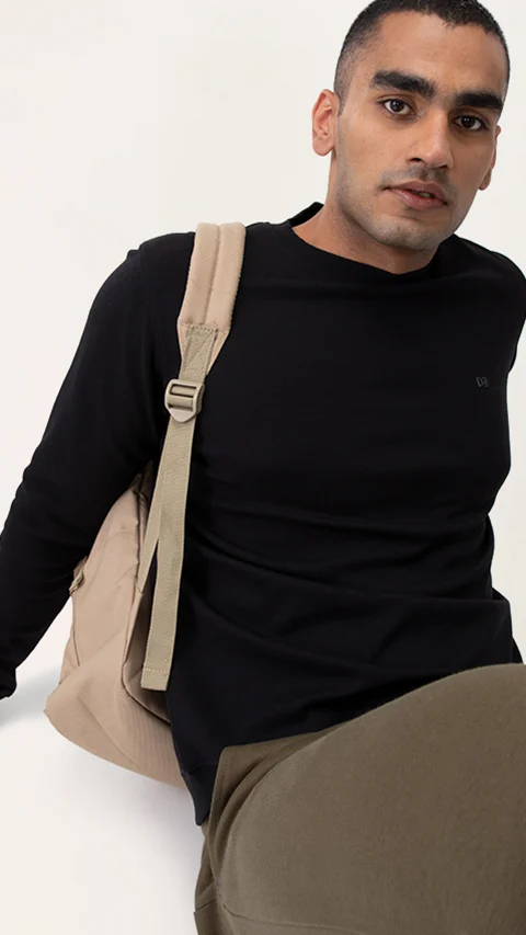 Better Basics Regular Fit Sweatshirt Fire Black