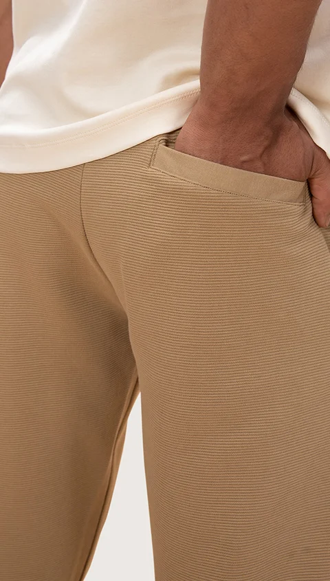 Statement Textured Jogger Faithful Beige