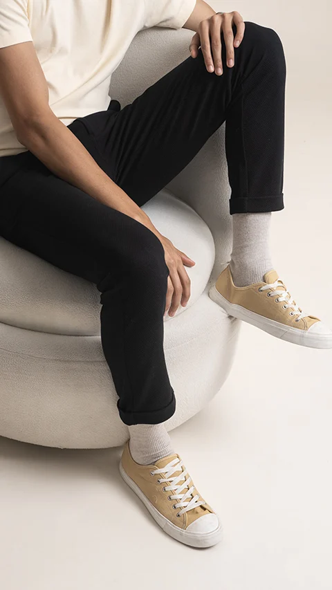 Statement Popcorn Casual Trousers  Popcorn Jet Black