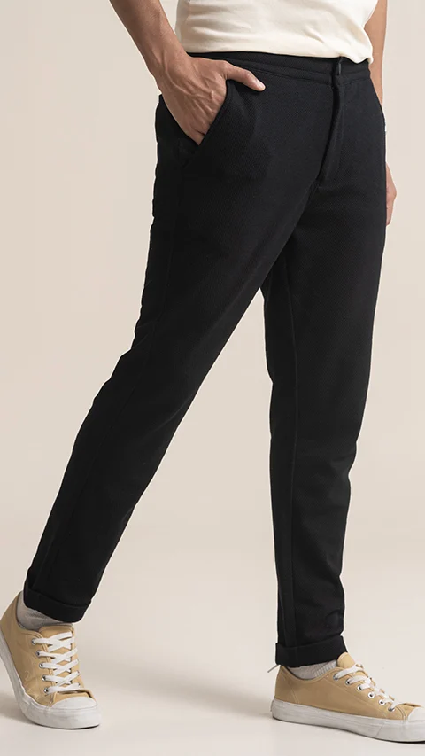 Statement Popcorn Casual Trousers  Popcorn Jet Black