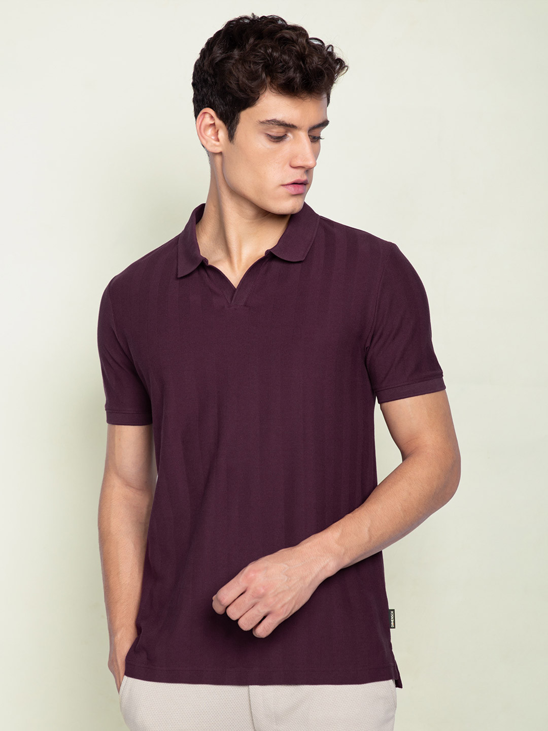 Statement Textured Polo T-Shirt Wisdom Wine