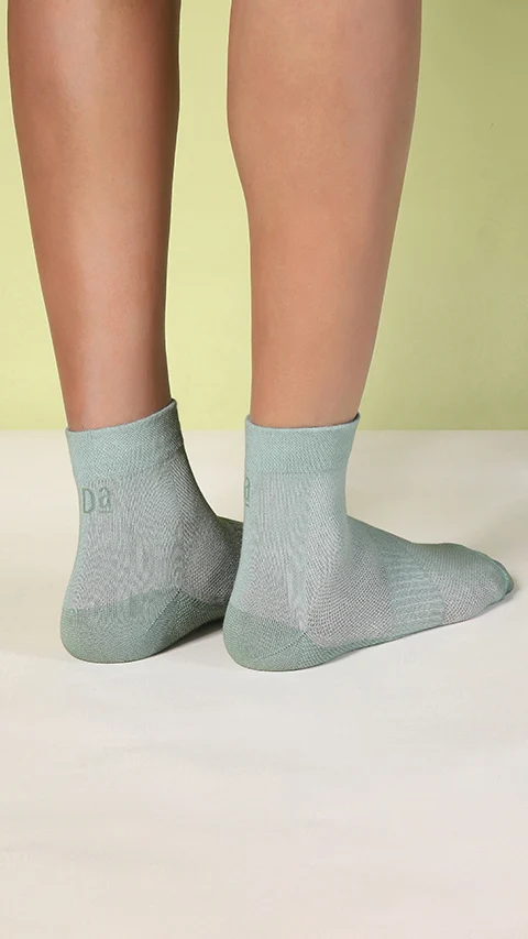 Aloe-Soft Above Ankle Non-Terry Socks- Ocean Grey, Lunar Blue