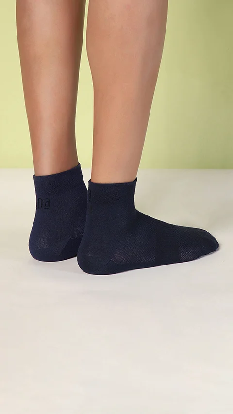 Aloe-Soft Above Ankle Socks (Non-Terry)- Berry Blue