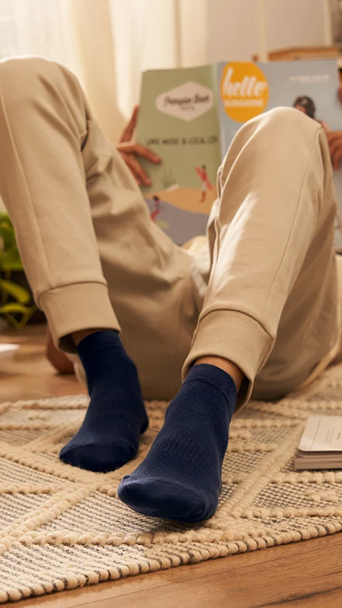 Aloe-Soft Above Ankle Socks (Non-Terry)- Berry Blue