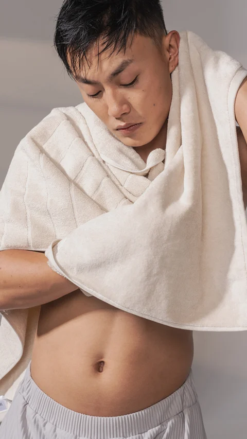 Free Gift Better-Basic Bath Towel worth Rs. 899