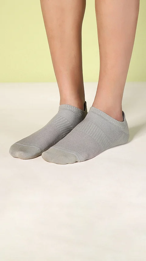 Aloe-Soft Below Ankle Socks (Non-Terry)- Pepper Grey