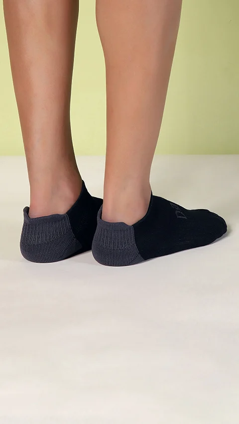 Aloe-Soft Below Ankle Socks (Terry)- Stark Black