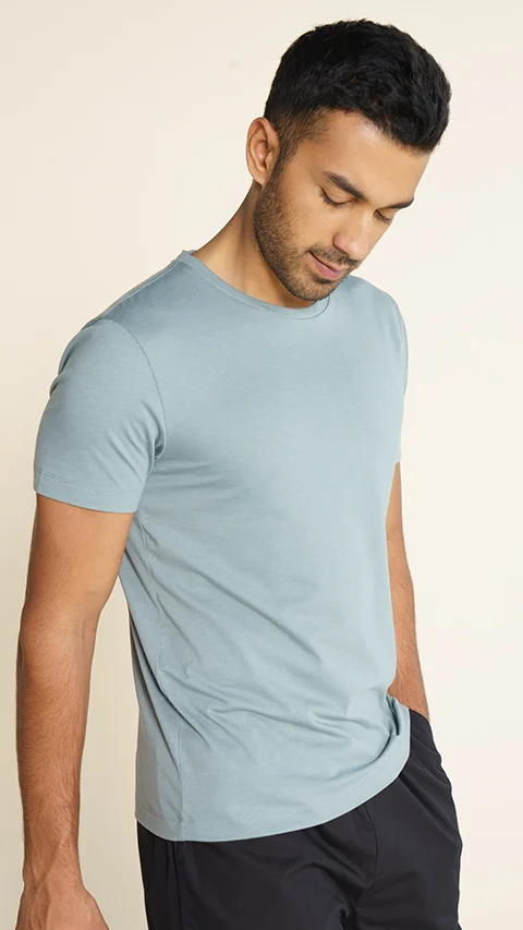 Breeeze Ultra-Light Solid T-Shirt Sleek Grey