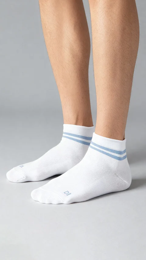 Aloe-Socks Above Ankle Socks Strike White, Accent White, Sail White
