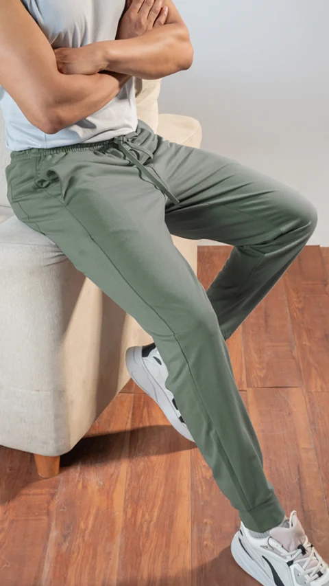 Lounge Jogger- Quiet Green