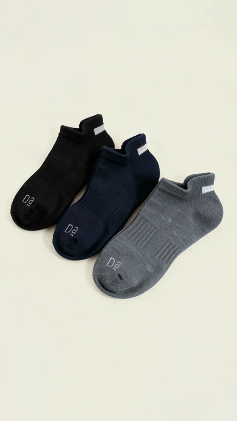 Aloe-Soft Below Ankle Socks Blade Black, Silver Grey, Silver Blue