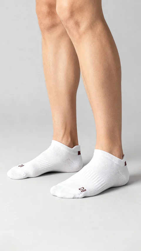Aloe-Soft Below Ankle Socks Strike White, Accent White, Sail White