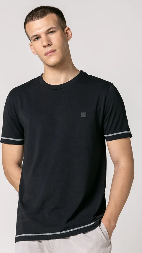 Fluid Tees Contrast Jet Black