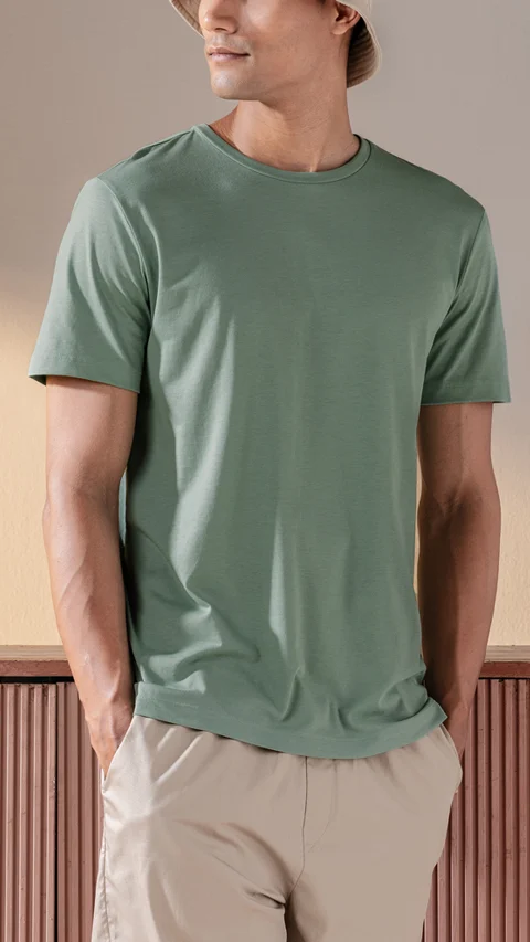 Breeeze Ultra-Light Solid T-Shirt Canopy Green