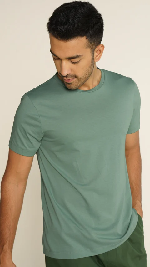 Breeeze Ultra-Light Solid T-Shirt Canopy Green