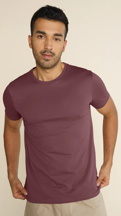 Breeeze Ultra-Light Solid T-Shirt Dark Wine