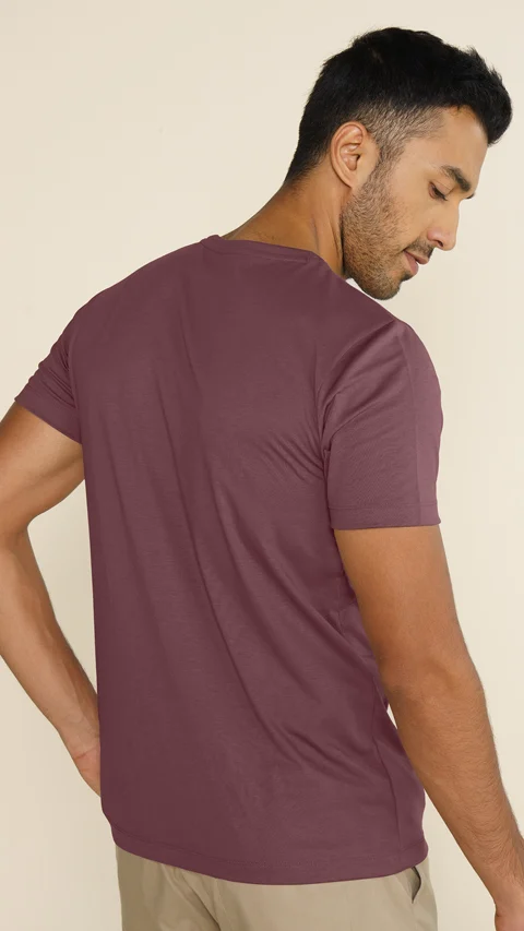 Breeeze Ultra-Light Solid T-Shirt Dark Wine