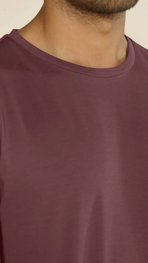 Breeeze Ultra-Light Solid T-Shirt Dark Wine