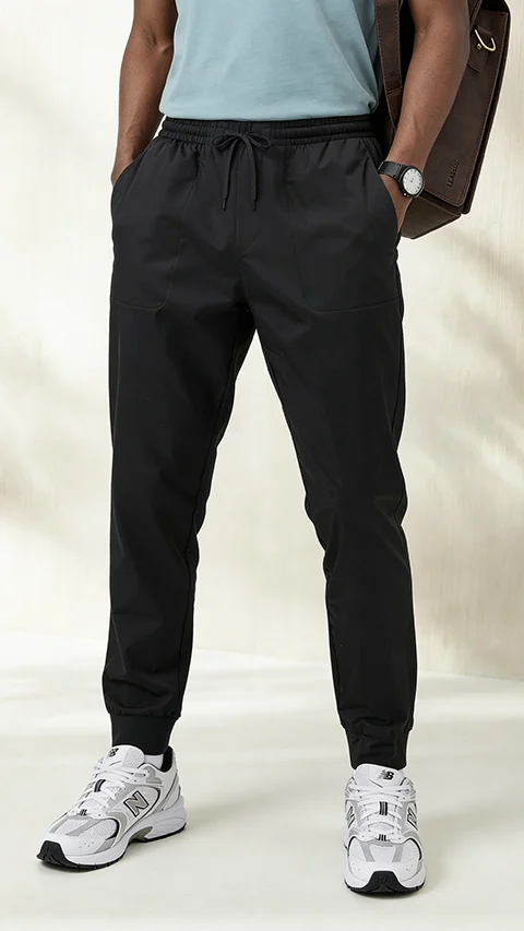 Araam Joggers Midnight Black