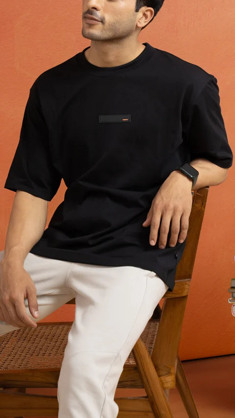 Statement Oversized Solid T-Shirts Jet Black