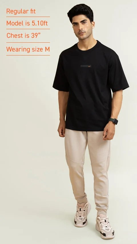 Statement Oversized Solid T-Shirts Jet Black