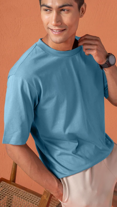 Statement Oversized Solid T-Shirt Urban Blue
