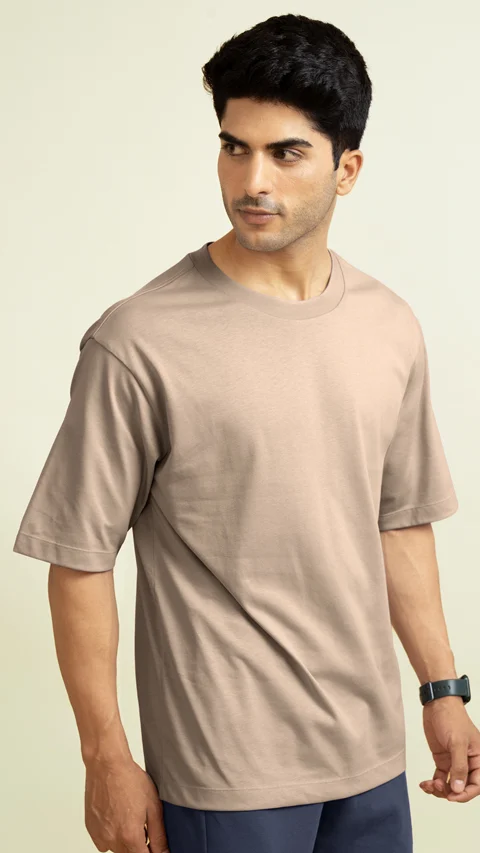 Statement Oversized Solid T-Shirt Quiet Brown