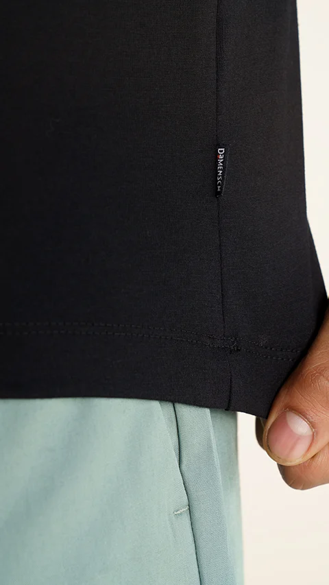 Breeeze Ultra-Light Solid T-Shirt Canopy Green Jet Black