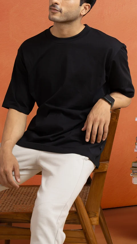 Statement Oversized Solid T-Shirts Jet Black