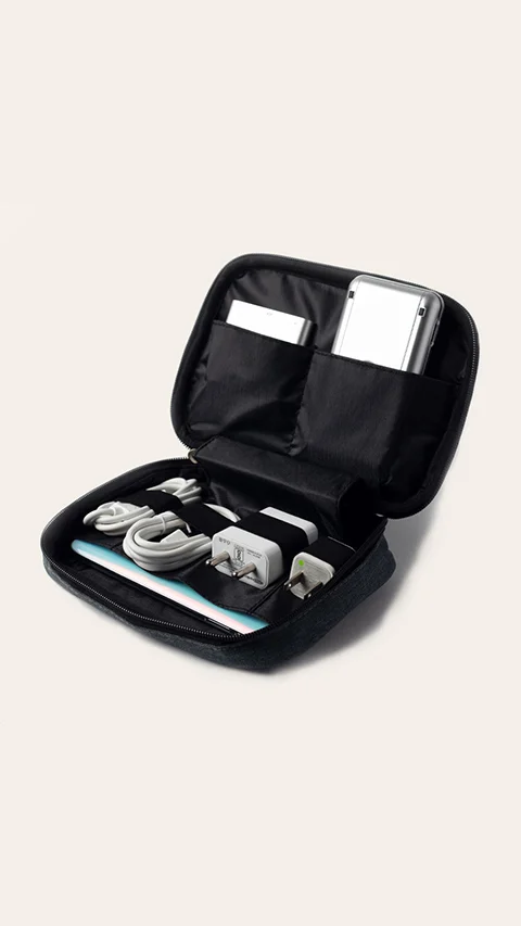 Free Gift Gadget Bag