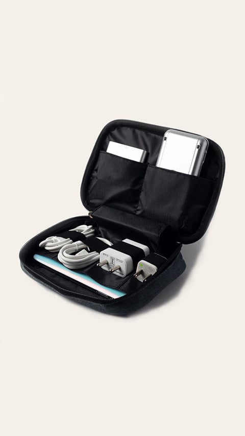 Free Gift Gadget Bag