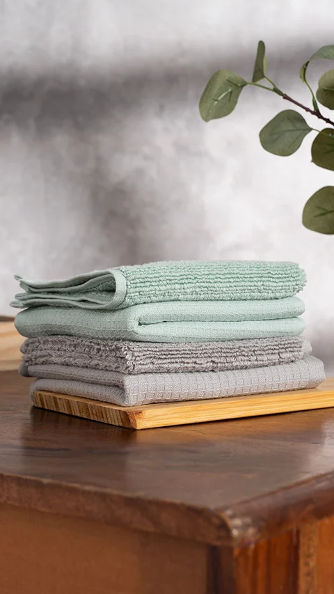 Waffle-Plush Face Towels- Pack Of 4 Sea Green, Fog Grey