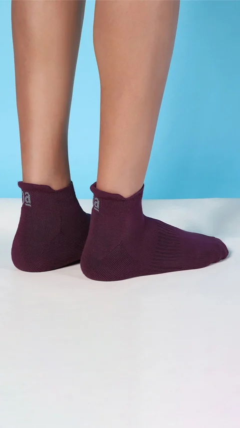 Aloe-Soft Below Ankle Terry Socks- Raven Black, Truffle Purple