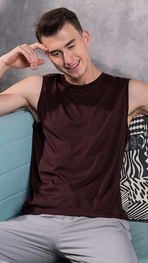 Breeeze Tank Top Port Wine