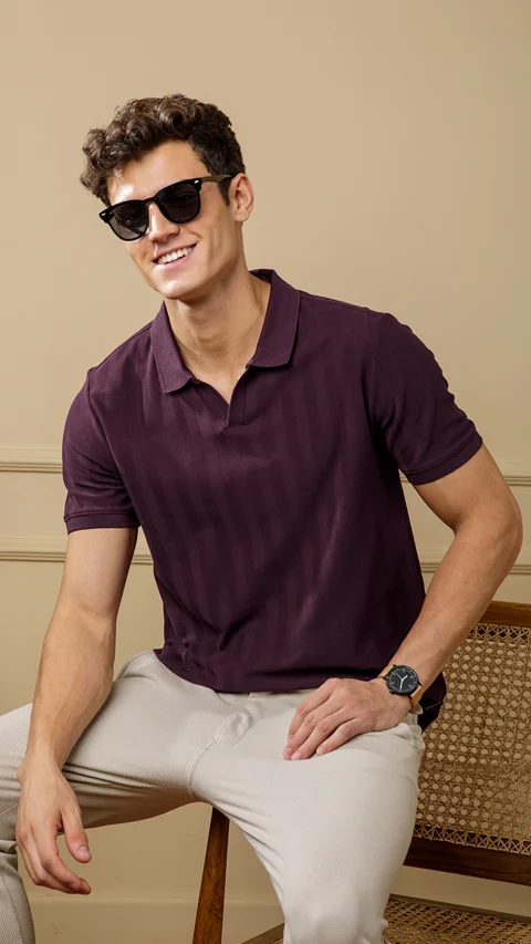 Statement Textured Polo T-Shirt Wisdom Wine