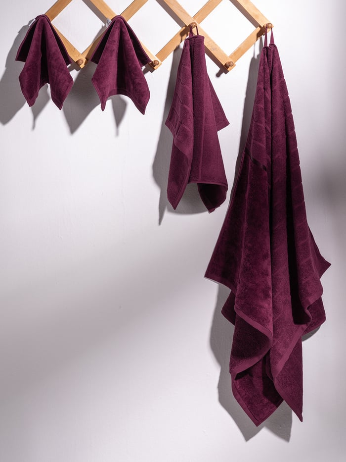 Better-Basic Towels- Pack Of 4 (Midday Maroon)