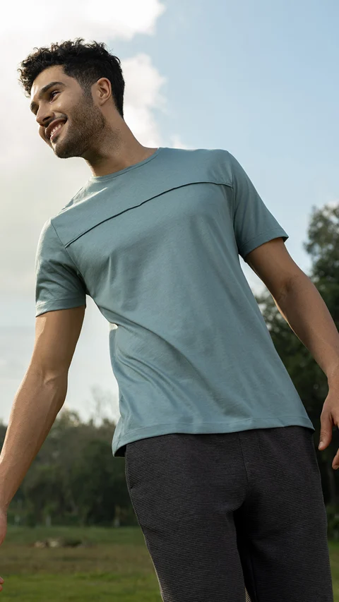 Breeeze Ultra-Light Solid T-Shirt Arctic Blue