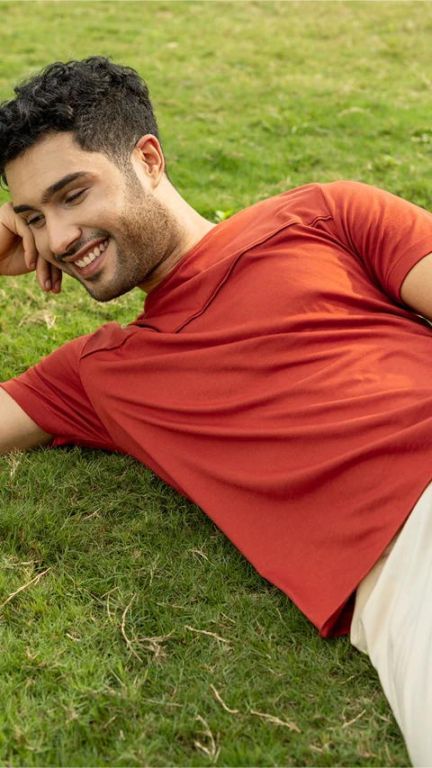 Breeeze Ultra-Light Solid T-Shirt Ochre Red