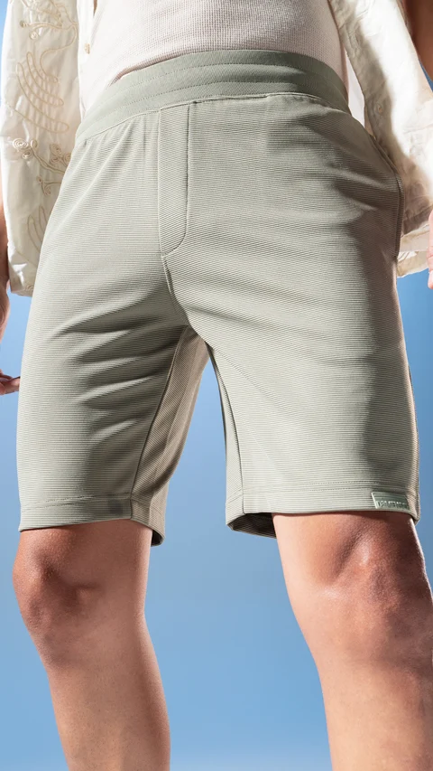 Constant Casual Shorts Oil Green