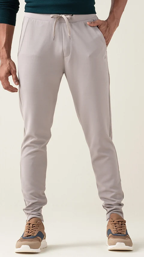 Damensch Statement Textured Jogger Cookie Beige | damensch
