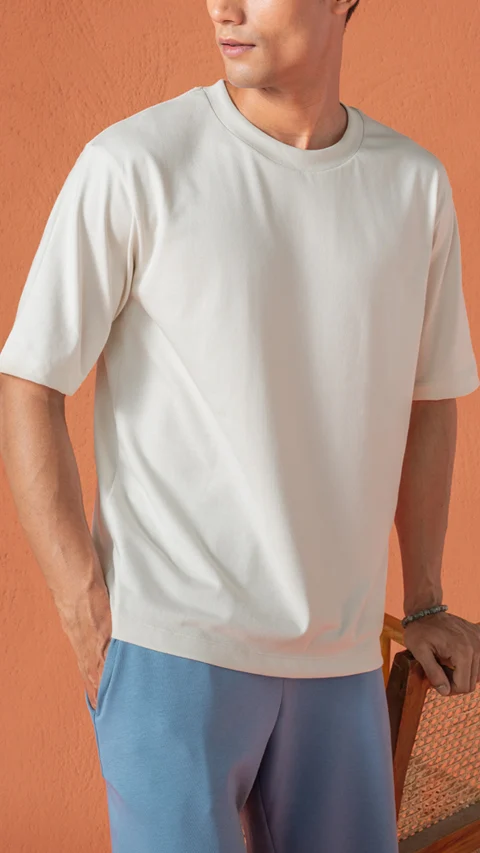 Statement Oversized Solid T-Shirt Ivory Mist