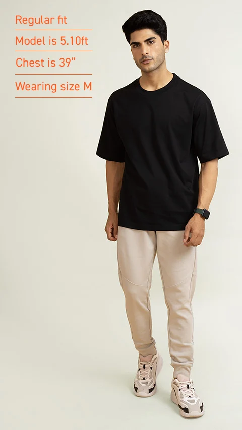 Statement Oversized Solid T-Shirts Jet Black