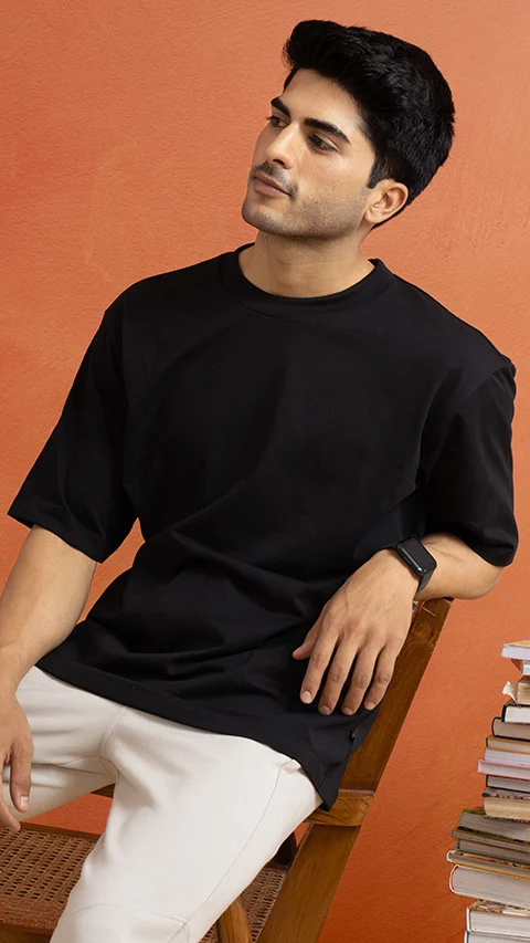 Statement Oversized Solid T-Shirts Jet Black