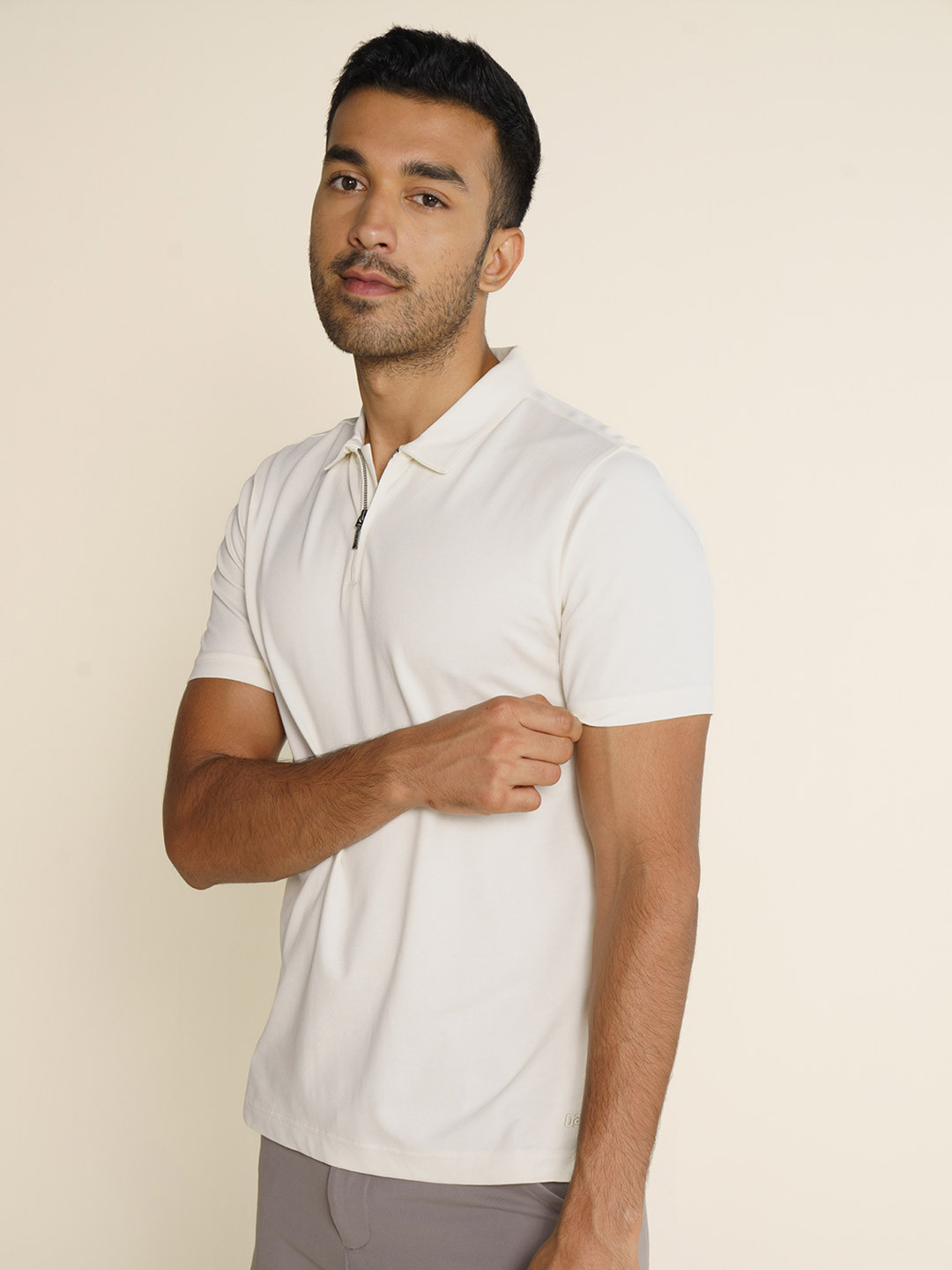 Constant All-Degree Pique Polo Zipper- Vanilla White