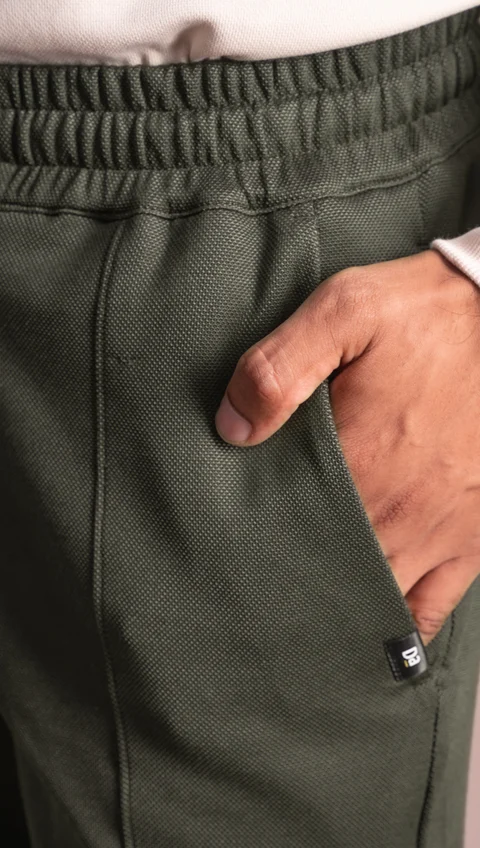 Statement Elemental Knit Jogger Olive Green