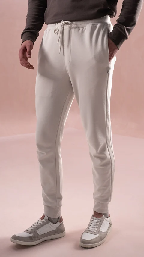 Statement Elemental Material Block Jogger Bright Beige