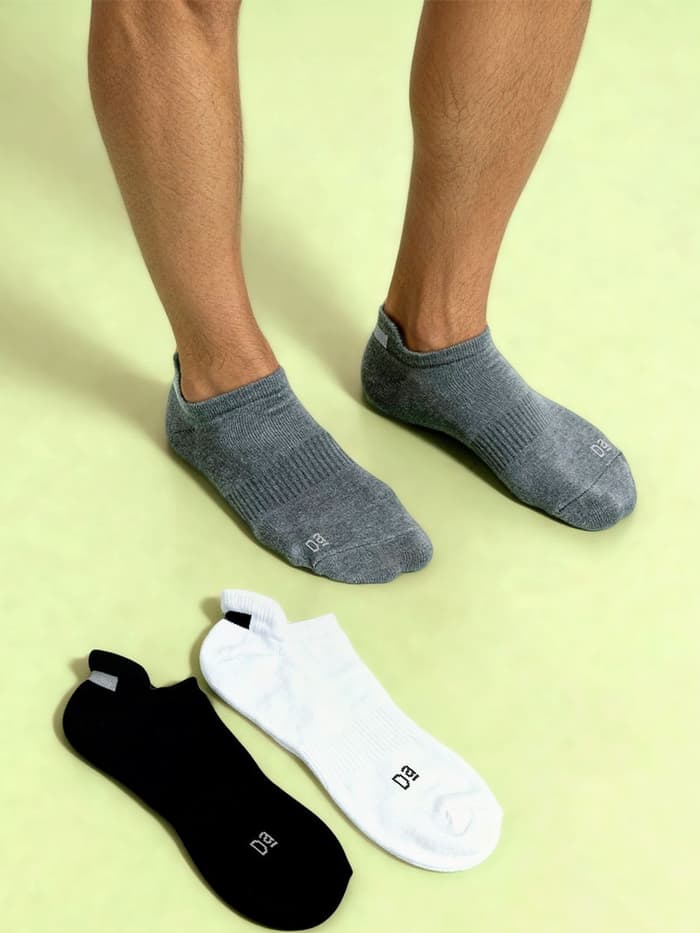 Aloe-Soft Below Ankle Socks Strike White, Silver Grey, Blade Black