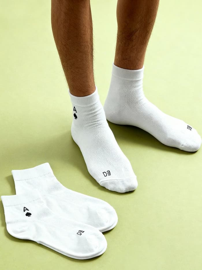 Aloe-Soft Motif Socks Ace White