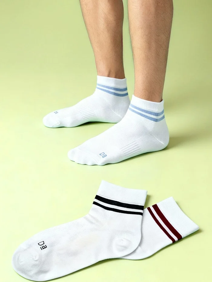 Bamboo Socks Above Strike White, Accent White, Sail White