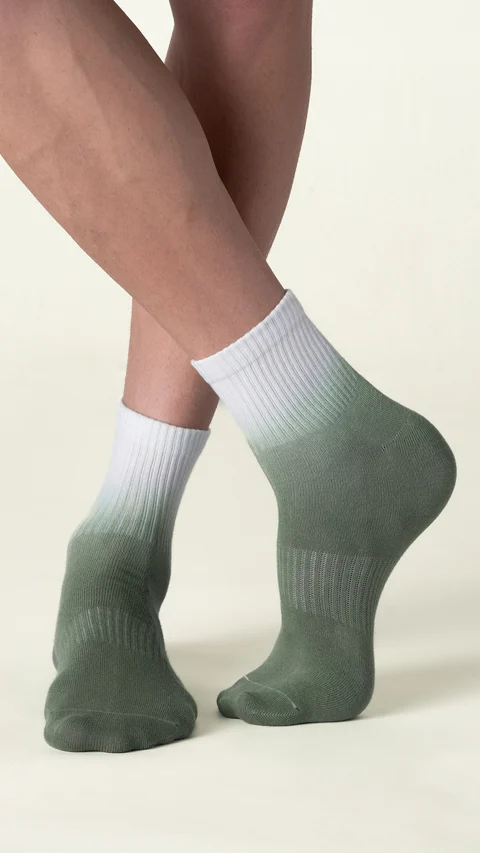Statement Tie-Dye Above Ankle Socks- Forest Fade